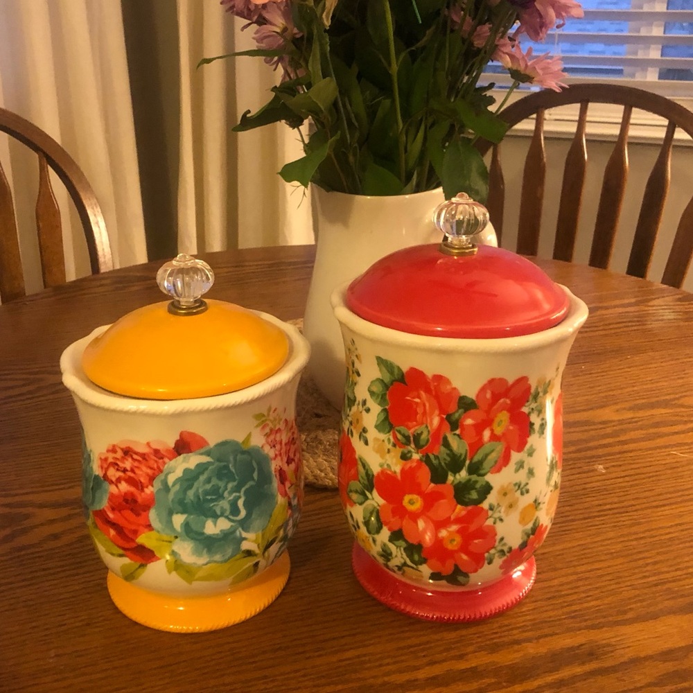 Pioneer Woman Jars